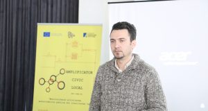 Juristul urban, Anatolie Albin, din cadrul Biroului de Organizare Comunitară, creat de Asociația Obștească ”Comunități Active pentru Democrație Participativă”