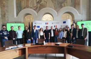 19 aprilie 2019, voluntarii Asociației Studenților și Elevilor Basarabeni la o întrevedere cu Primarul Sectorului 1 al Municipiului București, domnul Dan Tudorache