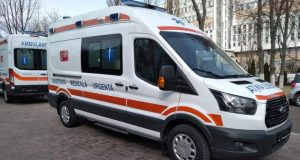 Primele două ambulanțe Ford Transit, din cele 168, asamblate în orașul Adana, Turcia, au fost transportate la Chișinău