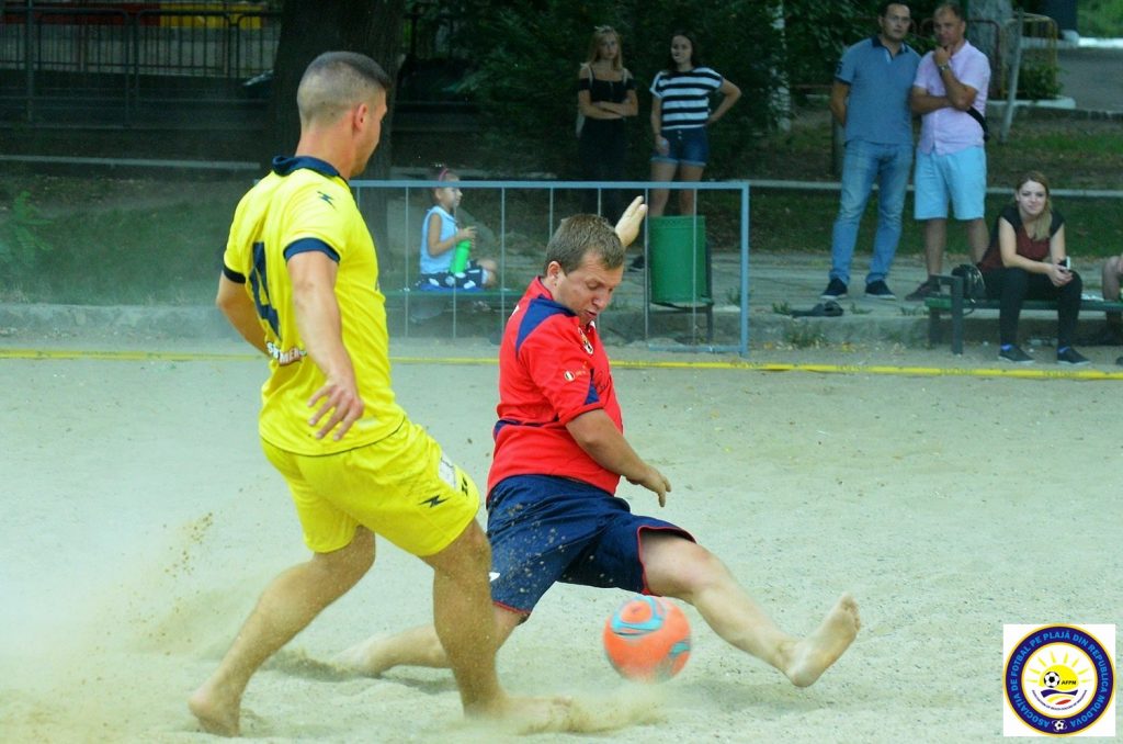 Poză din arhiva asociației fotbal de plajă din Republica Moldova 