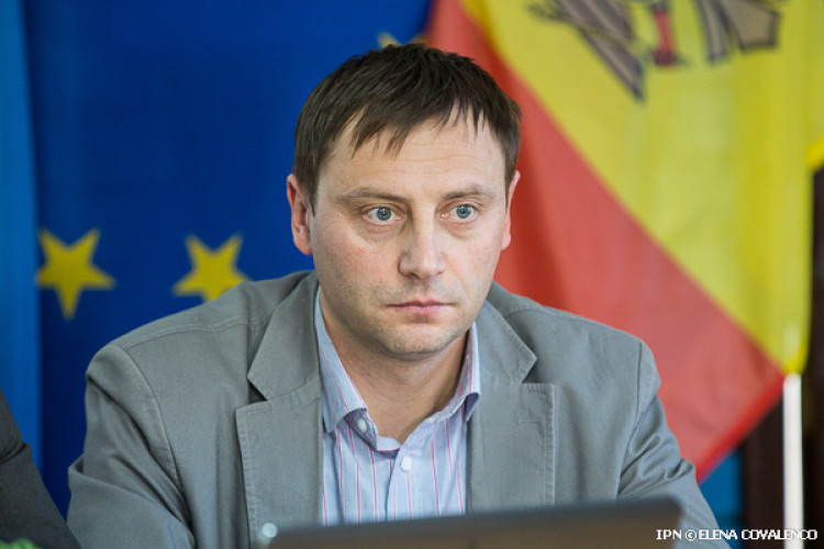 Ion Tăbârță/ analistul politic