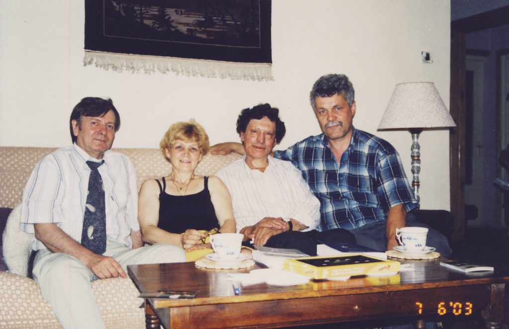 În casa scriitorilor Lina și Theodor Codreanu, Huși, 2003
